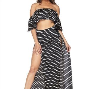Women’s Black white crop top w matching skirt